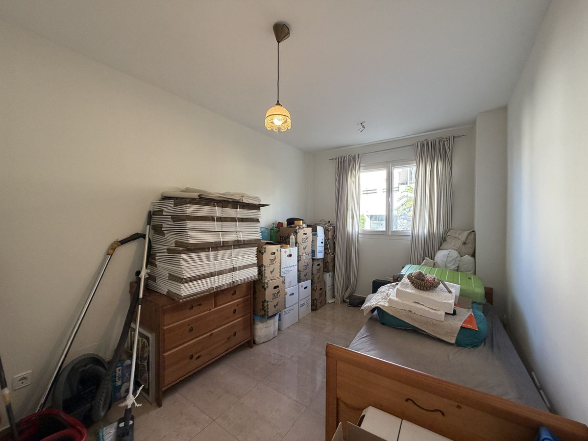 Appartement te koop in Manilva | 3 slaapkamers H5516248