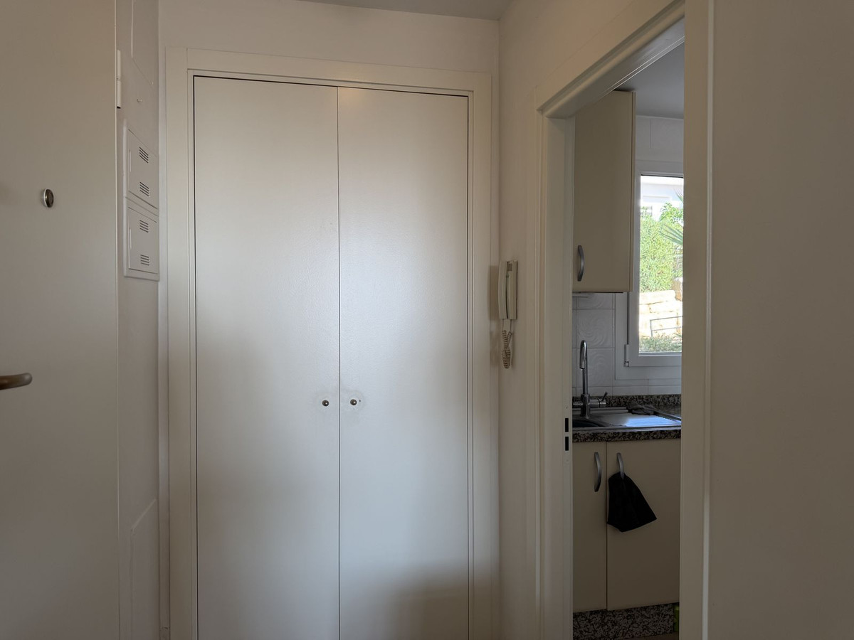 Appartement te koop in Manilva | 3 slaapkamers H5516248