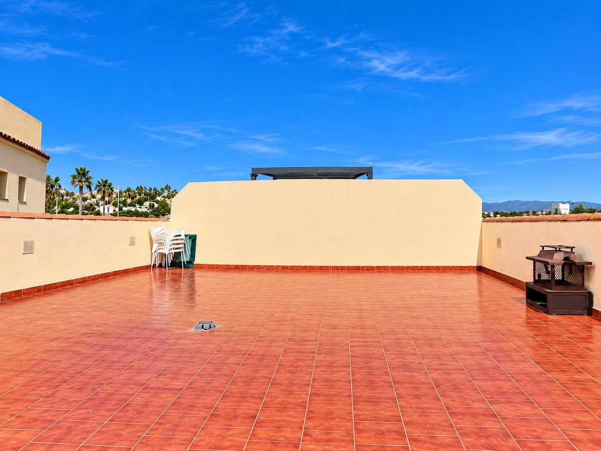 Penthouse te koop in Manilva | 2 slaapkamers H5524642