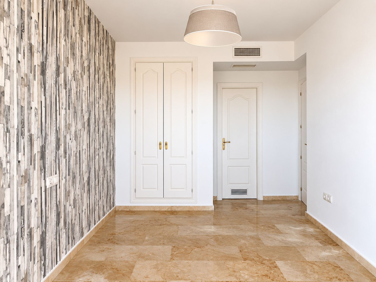 Penthouse te koop in Manilva | 2 slaapkamers H5524642