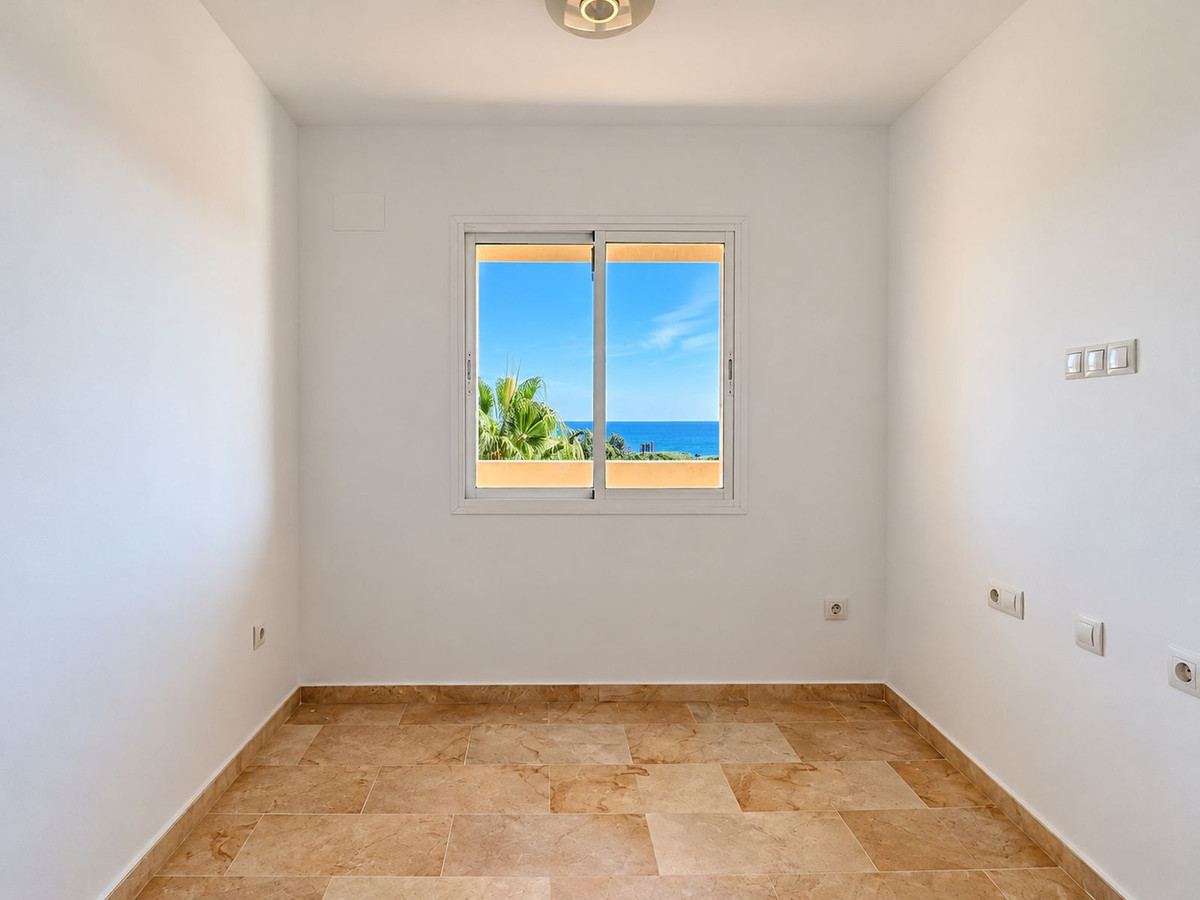 Penthouse te koop in Manilva | 2 slaapkamers H5524642