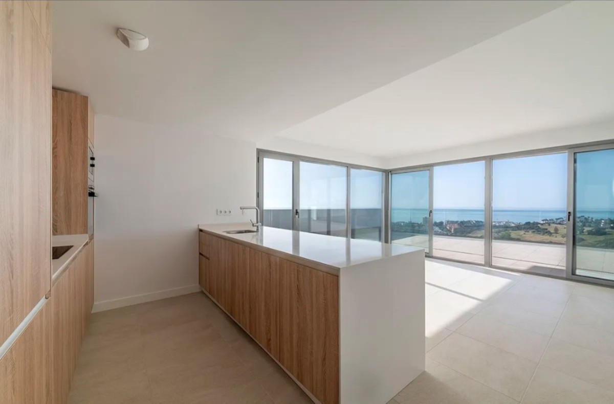 Appartement te koop in Manilva | 3 slaapkamers H5526313