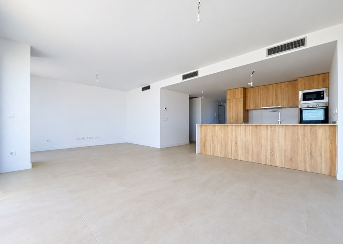 Appartement te koop in Manilva | 3 slaapkamers H5526313
