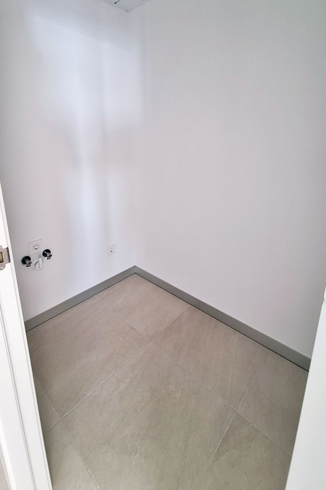 Appartement te koop in Manilva | 3 slaapkamers H5526313