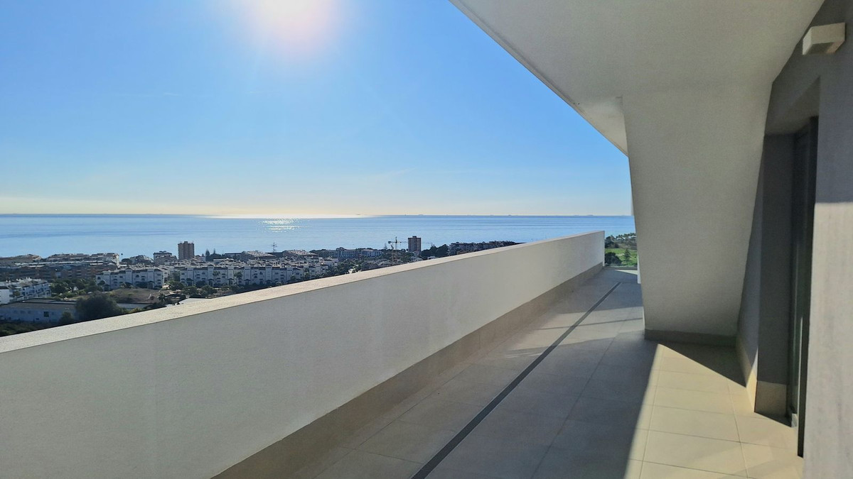 Appartement te koop in Manilva | 3 slaapkamers H5526313