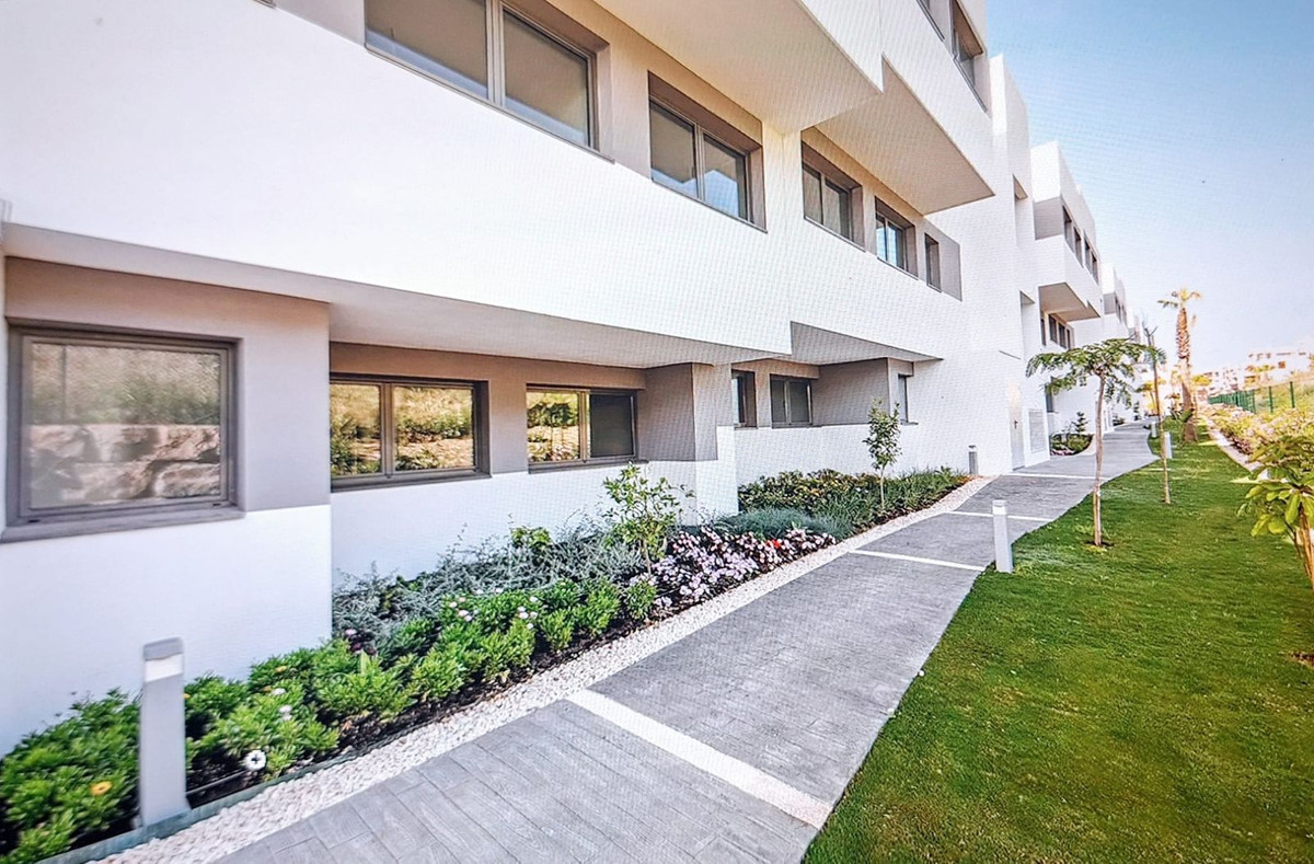 Appartement te koop in Manilva | 3 slaapkamers H5526313