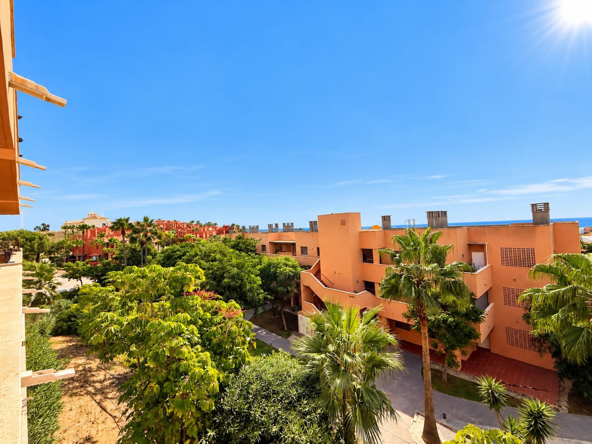 Appartement te koop in Manilva | 2 slaapkamers H5527306