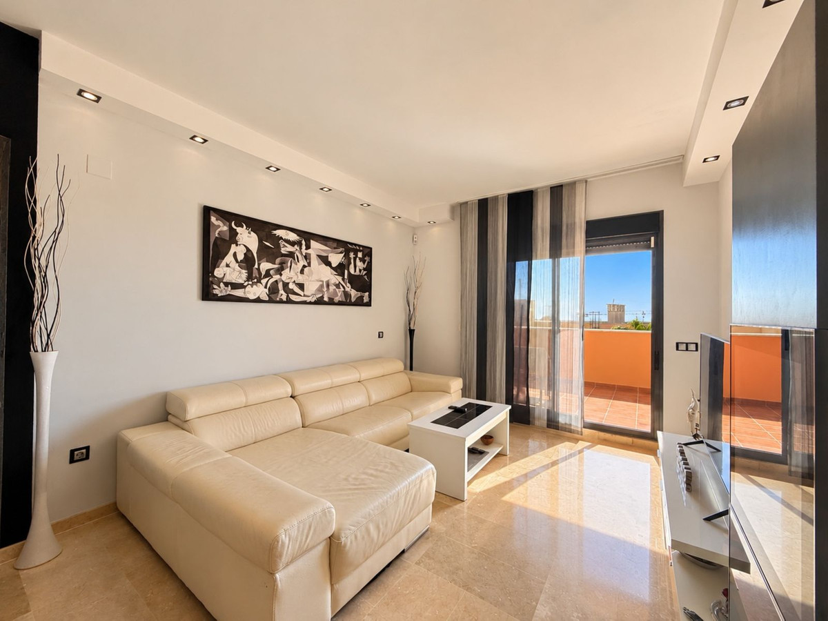 Appartement te koop in Manilva | 2 slaapkamers H5527306