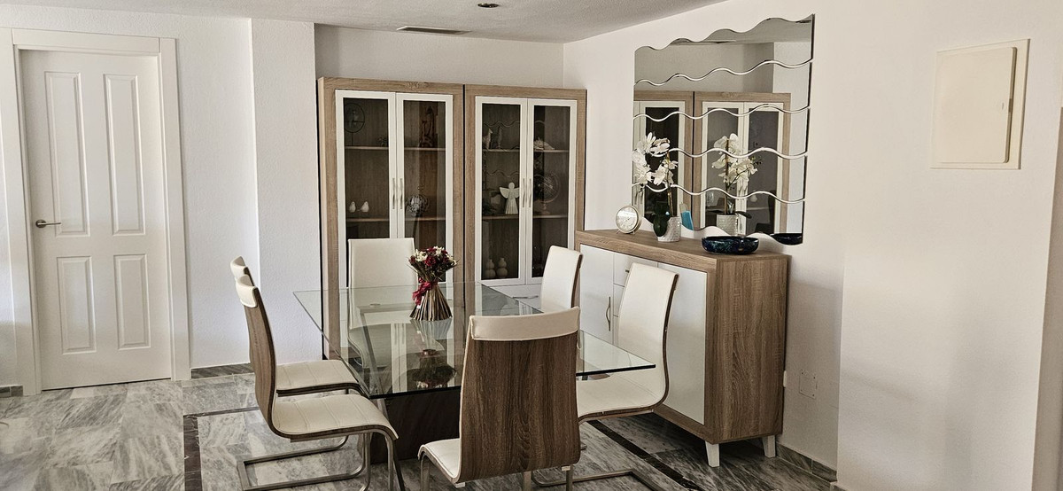 Penthouse te koop in Manilva | 2 slaapkamers H5527651