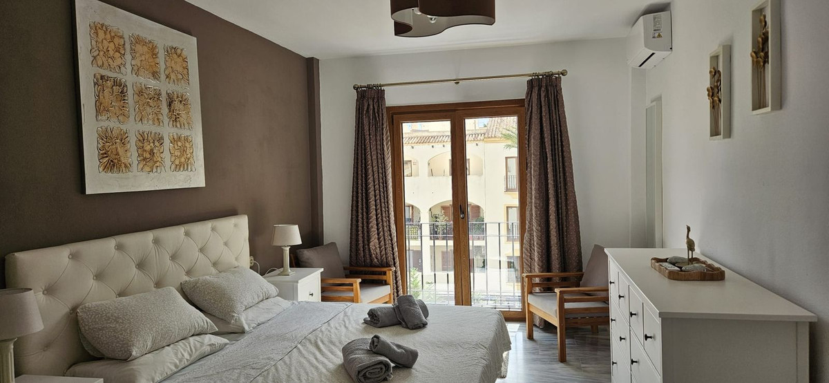 Penthouse te koop in Manilva | 2 slaapkamers H5527651