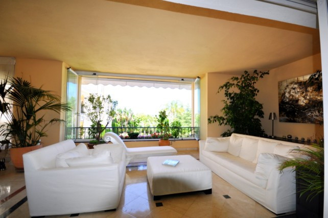 Appartement te koop in Marbella | 4 slaapkamers H2786435