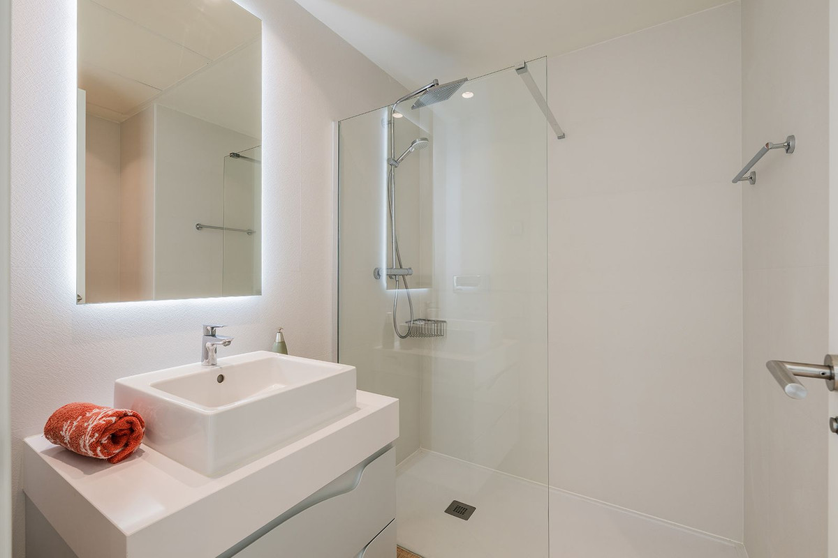 Penthouse te koop in Marbella | 4 slaapkamers H4346290