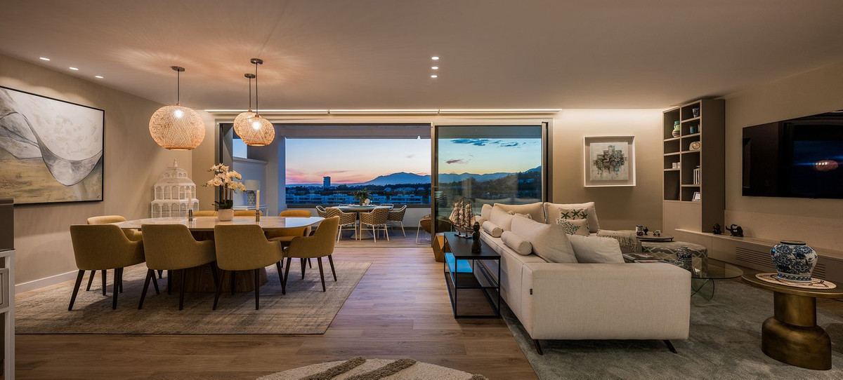 Penthouse te koop in Marbella | 4 slaapkamers H4346290