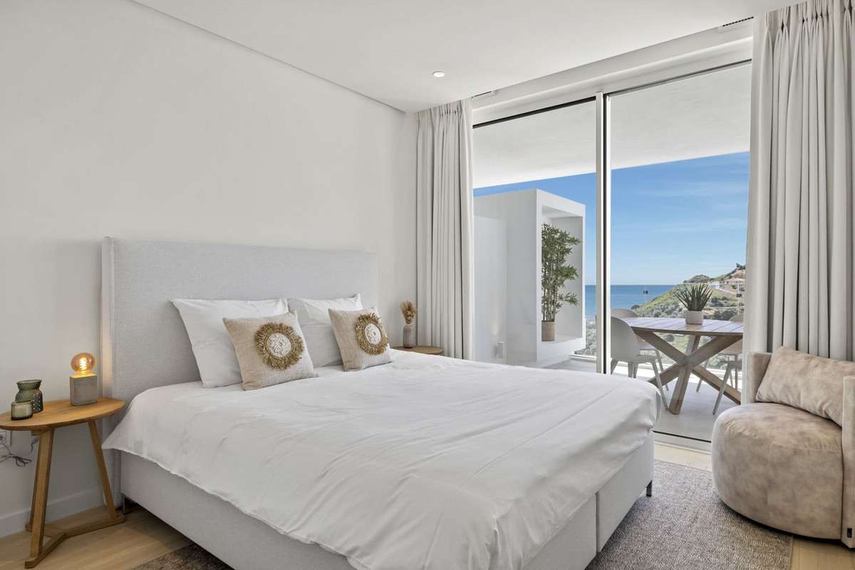 Property main view 48