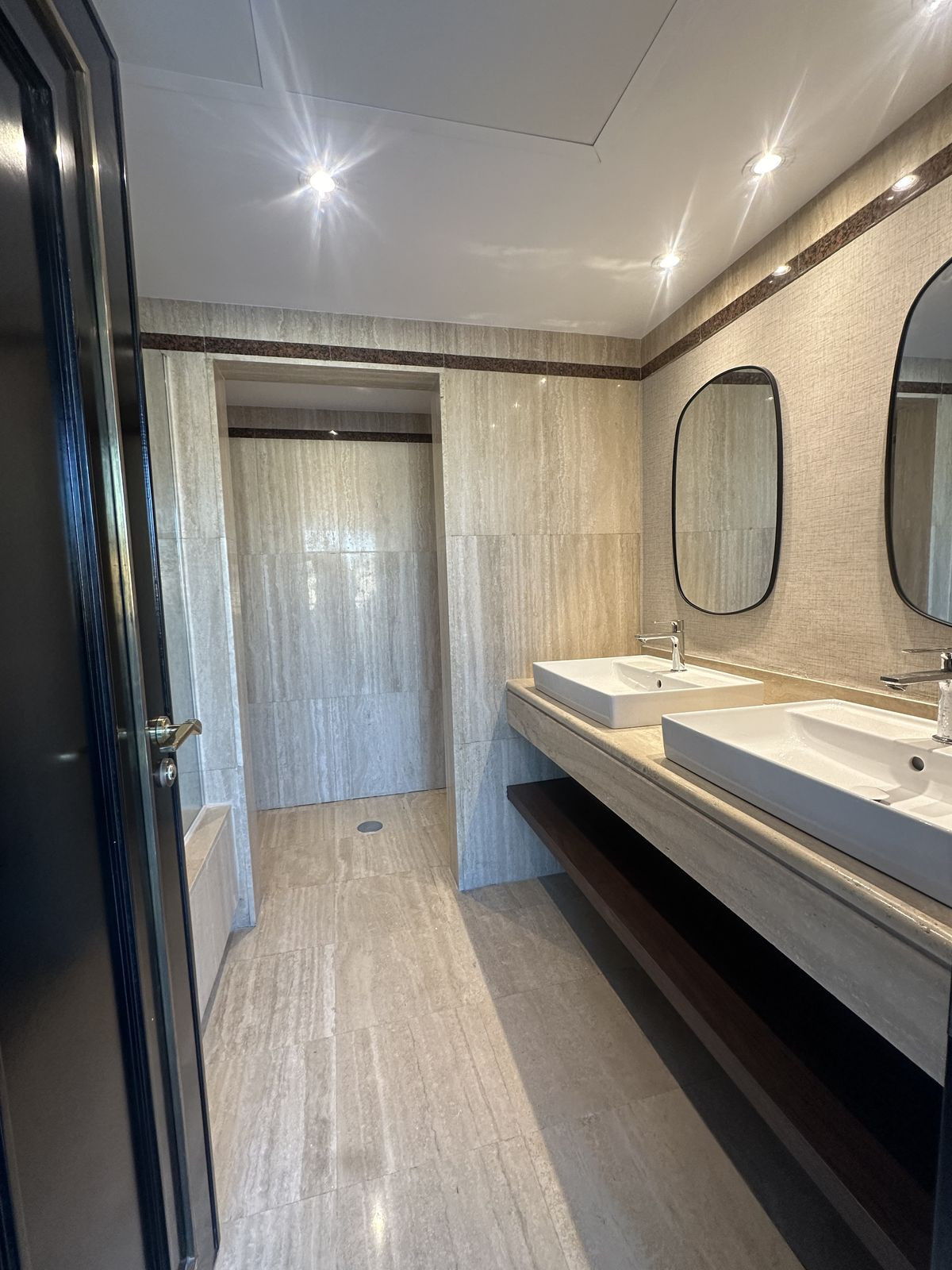 Property main view 16