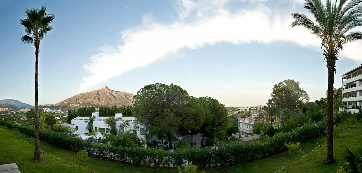Appartement te koop in Marbella | 2 slaapkamers H4668940