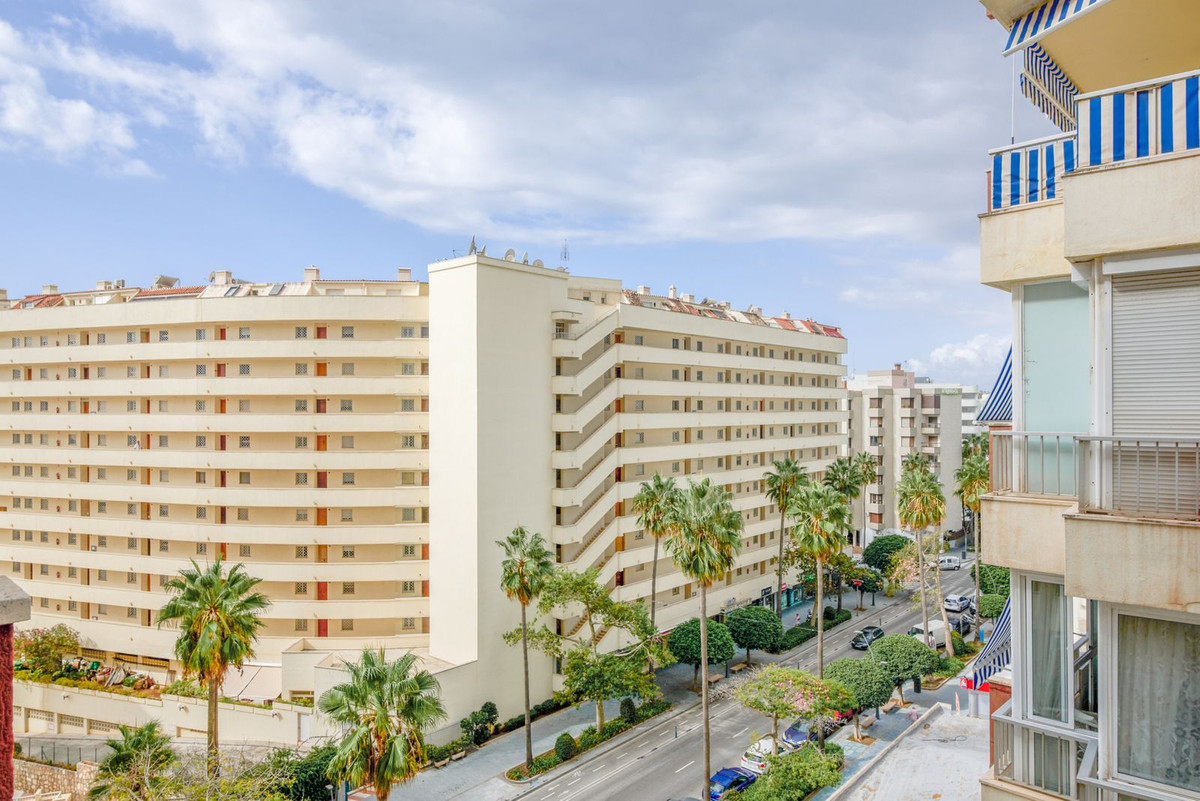Tussenverdieping Appartement in Marbella-11