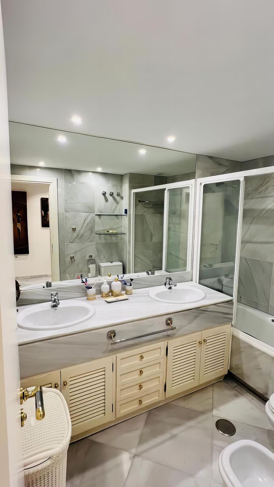 Property main view 16