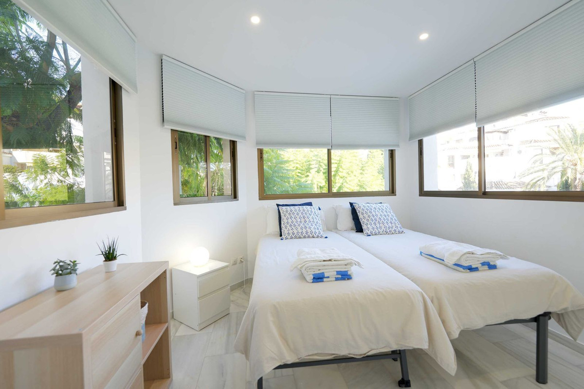 Tussenverdieping Appartement in Elviria-22