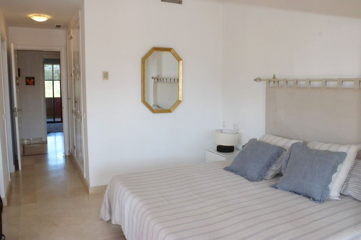 Tussenverdieping Appartement in Bahía de Marbella-22