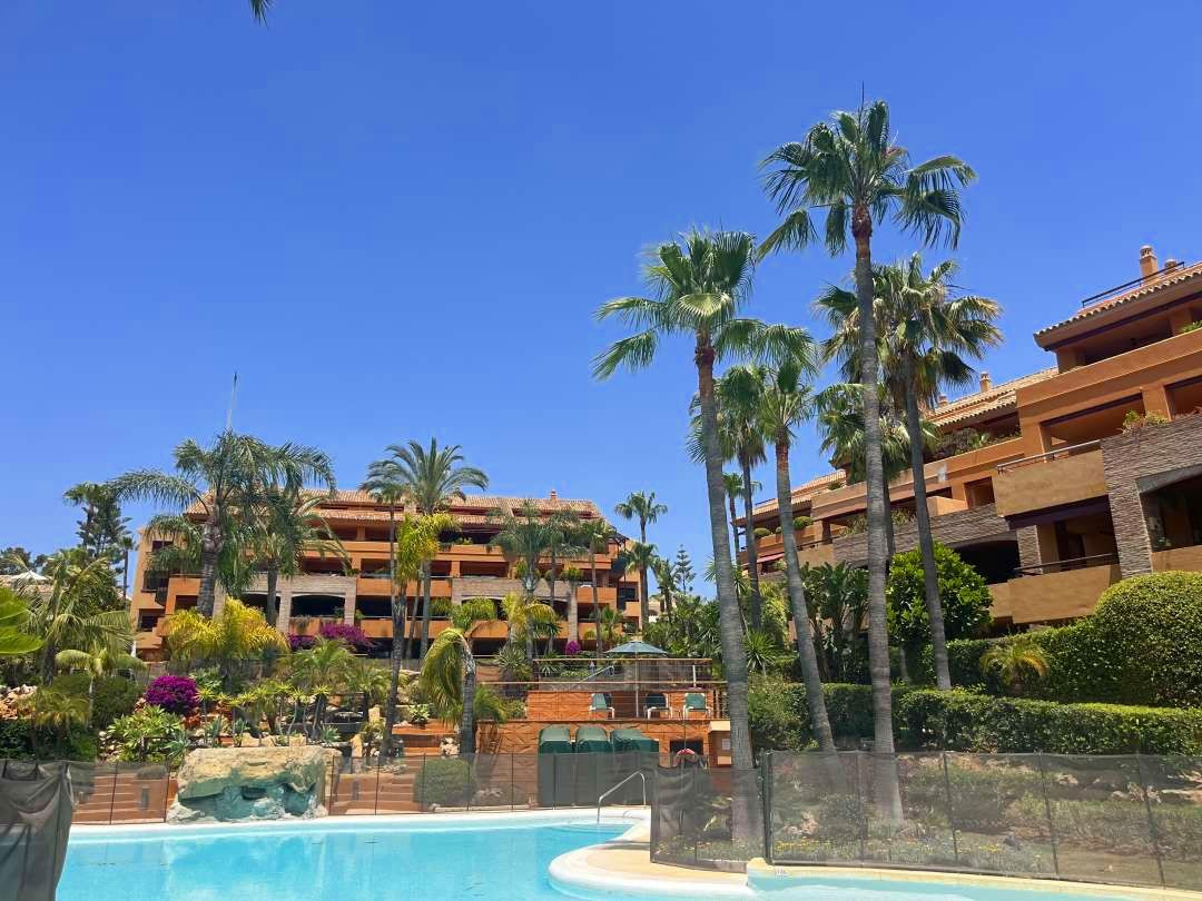 Tussenverdieping Appartement in Bahía de Marbella-34