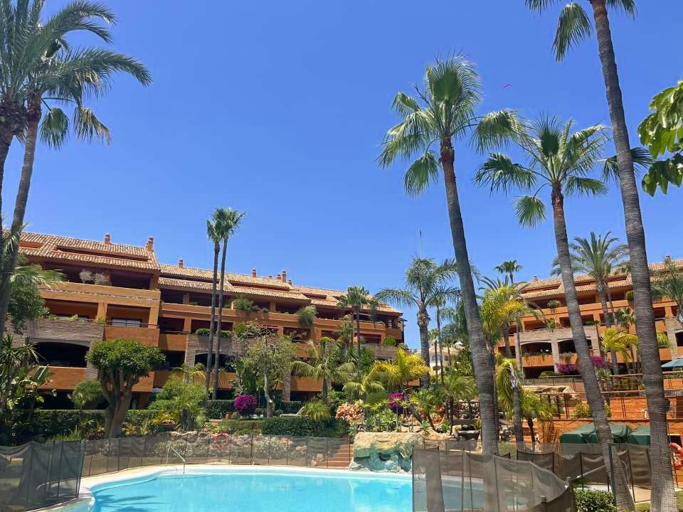 Tussenverdieping Appartement in Bahía de Marbella-36