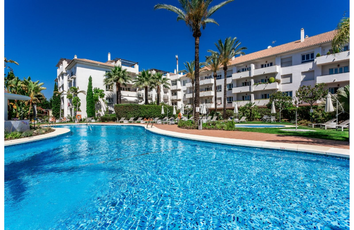 Penthouse te koop in Marbella | 7 slaapkamers H4893559