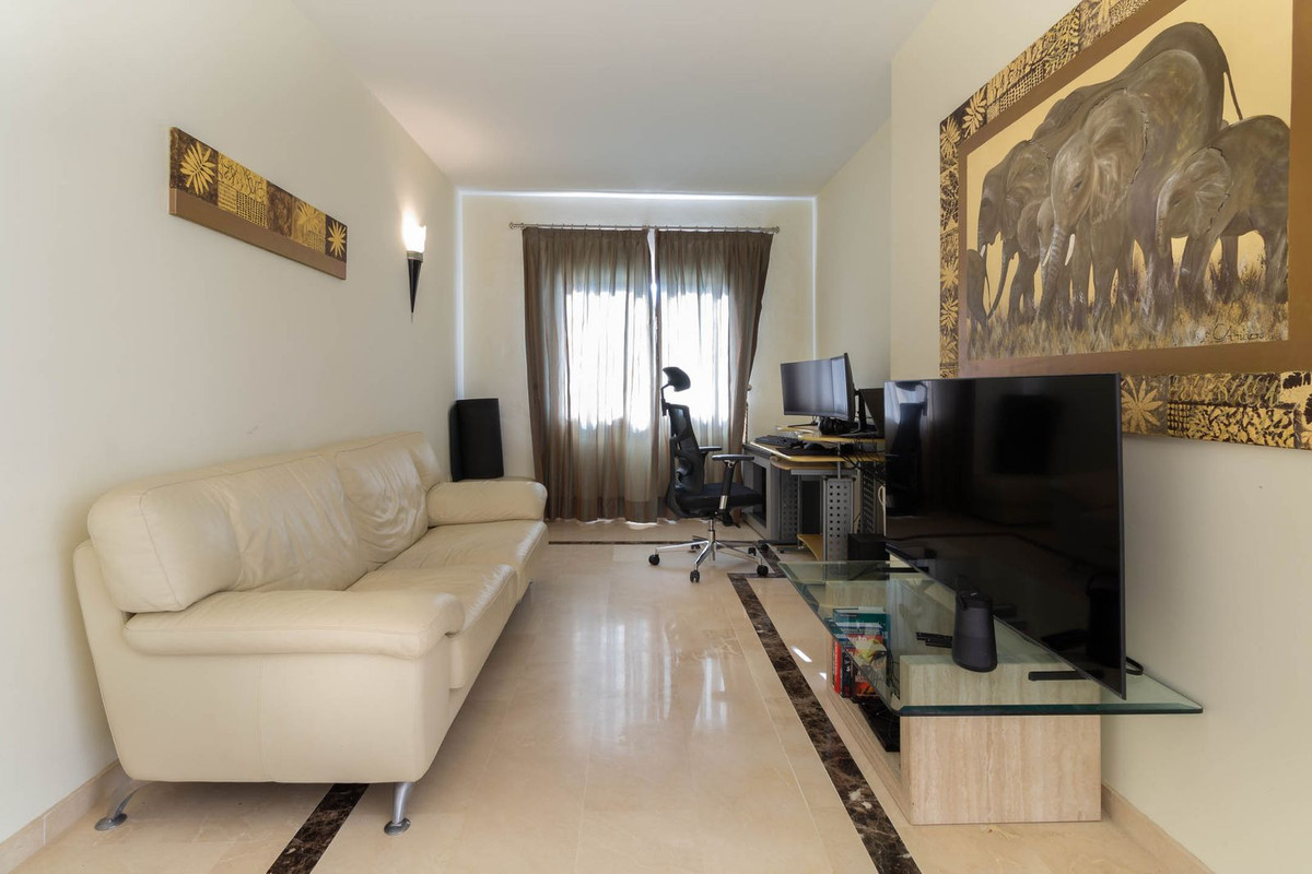 Penthouse in Artola-15