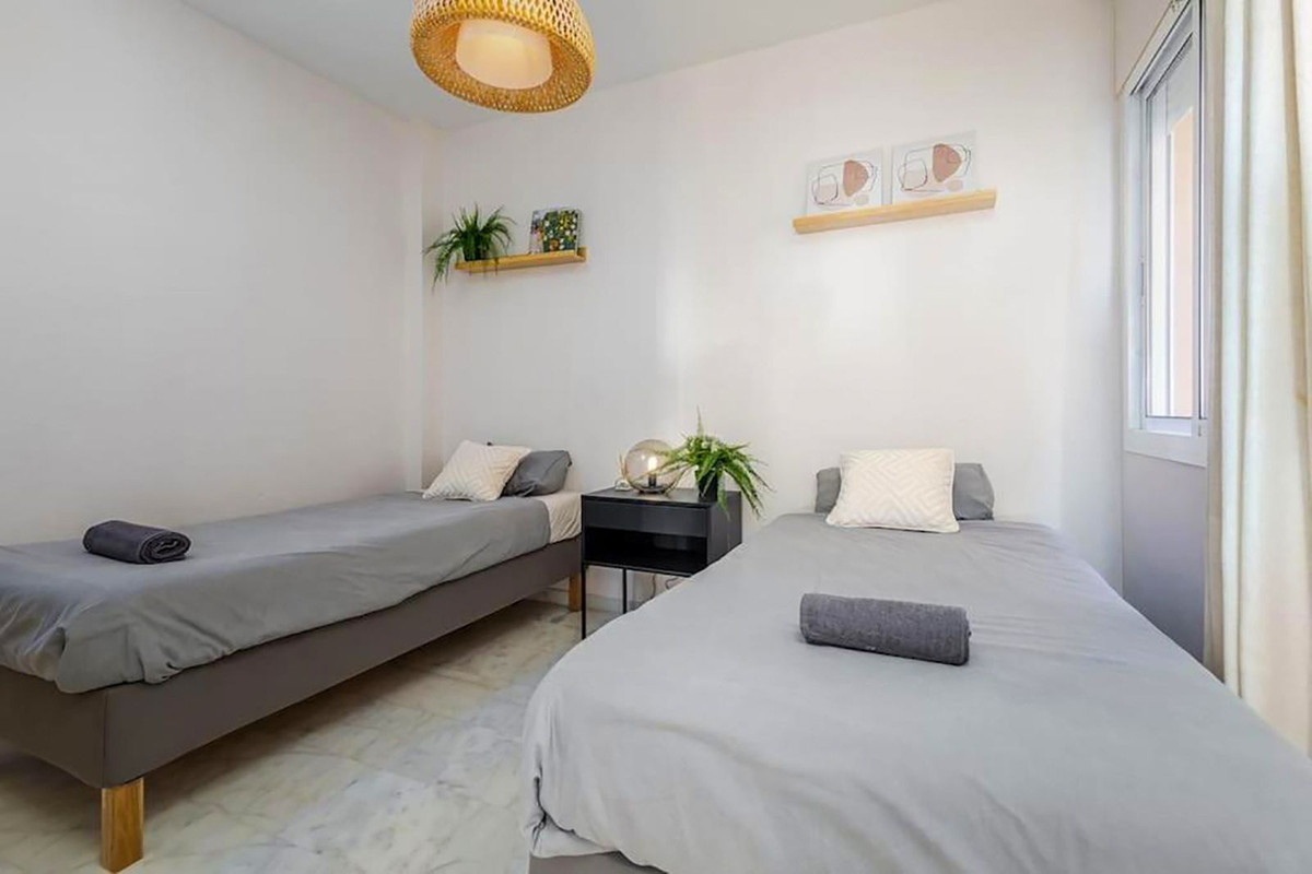 Tussenverdieping Appartement in Reserva de Marbella-13