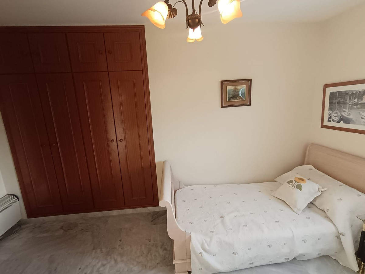Apartment te koop in Marbella | 2 slaapkamers H4950766