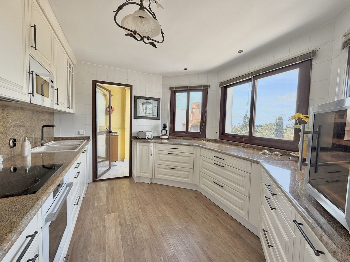 Appartement te koop in Marbella | 3 slaapkamers H4973650