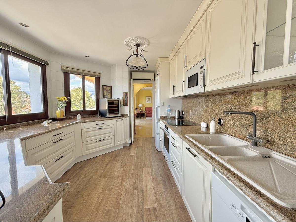 Appartement te koop in Marbella | 3 slaapkamers H4973650