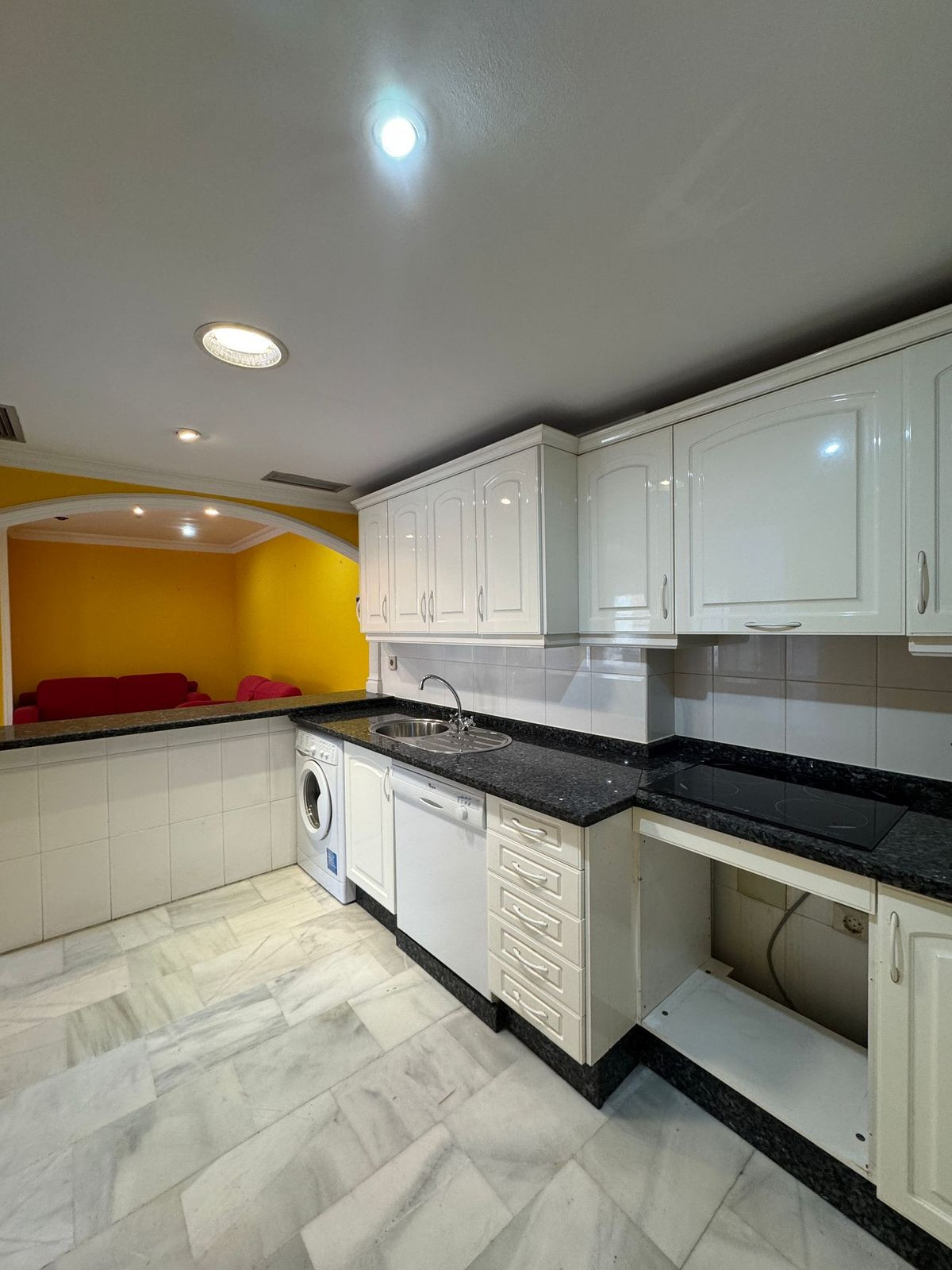 Appartement te koop in Marbella | 2 slaapkamers H4986844