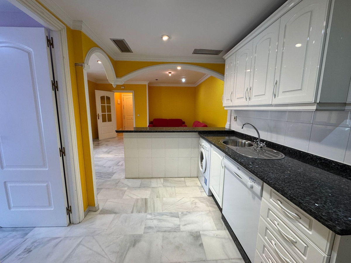 Appartement te koop in Marbella | 2 slaapkamers H4986844