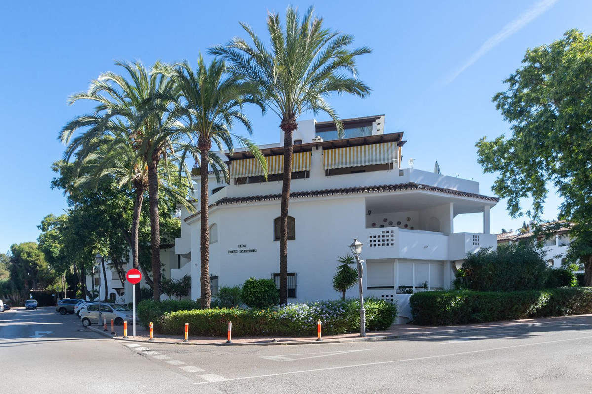 Tussenverdieping Appartement in Elviria-8