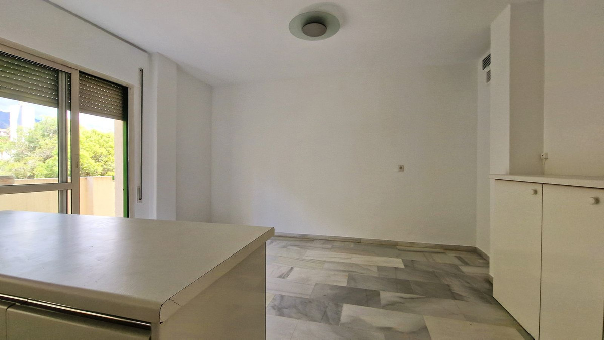 Penthouse te koop in Marbella | 4 slaapkamers H4990942