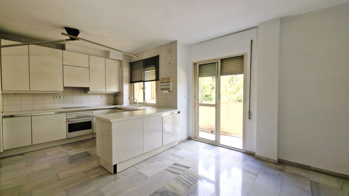 Penthouse te koop in Marbella | 4 slaapkamers H4990942