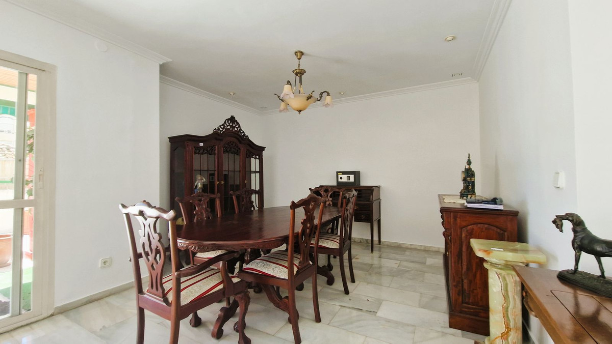 Penthouse te koop in Marbella | 4 slaapkamers H4990942