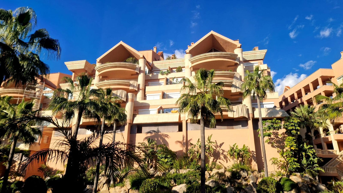 Appartement te koop in Marbella | 4 slaapkamers H4995283