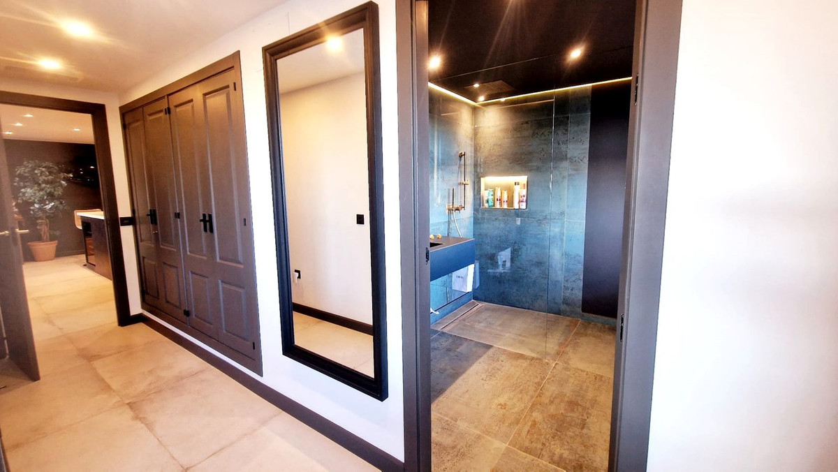 Appartement te koop in Marbella | 4 slaapkamers H4995283