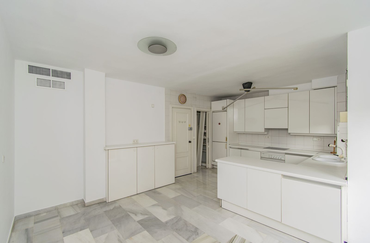Penthouse te koop in Marbella | 4 slaapkamers H5004457