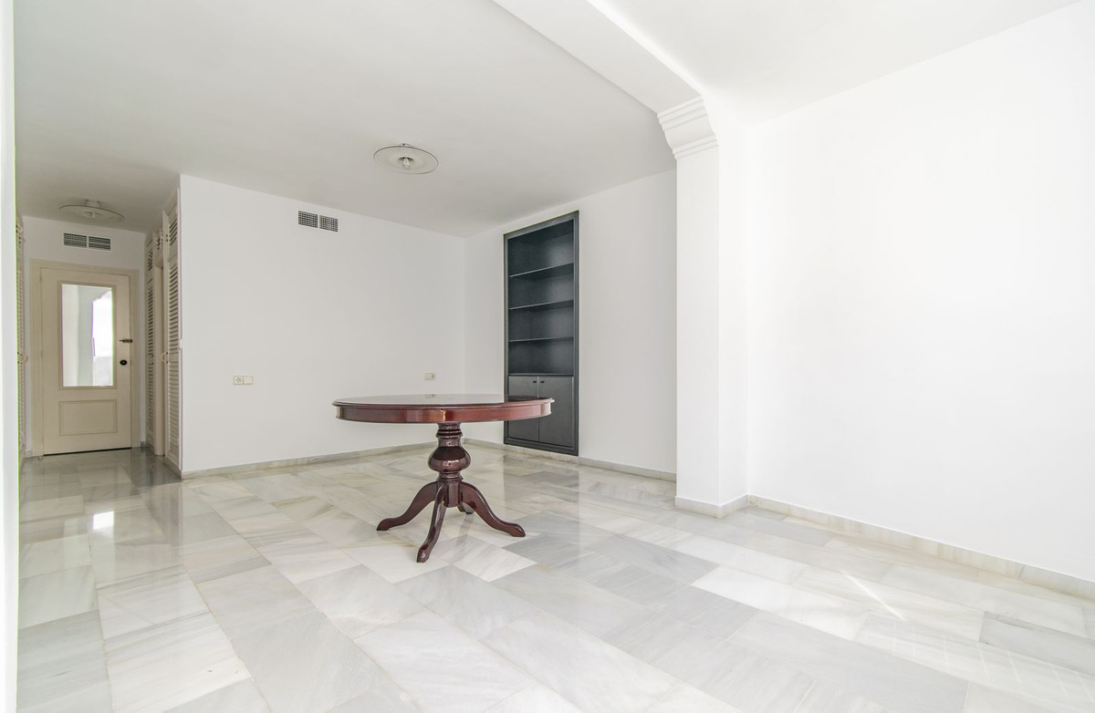 Penthouse te koop in Marbella | 4 slaapkamers H5004457
