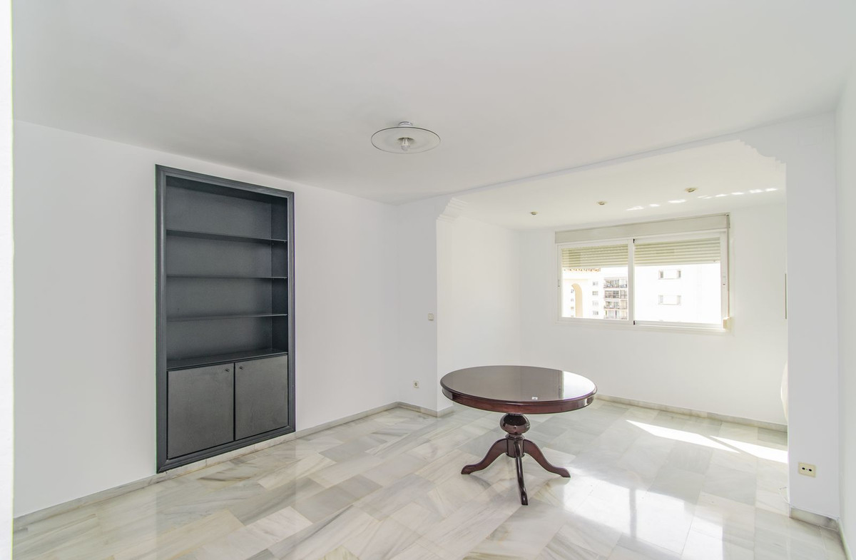 Penthouse te koop in Marbella | 4 slaapkamers H5004457