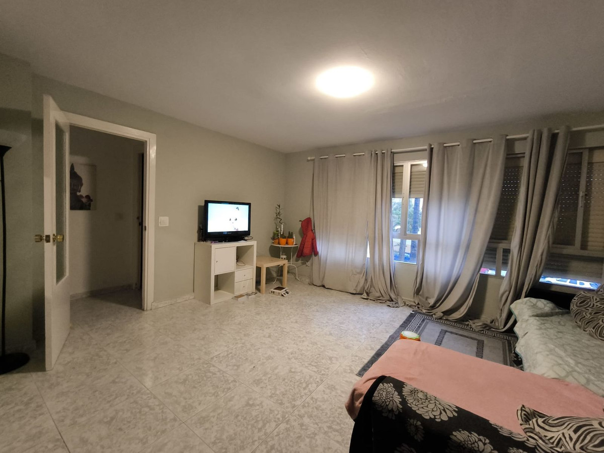 Tussenverdieping Appartement in Marbella-2