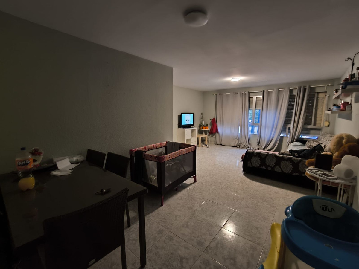 Tussenverdieping Appartement in Marbella-4