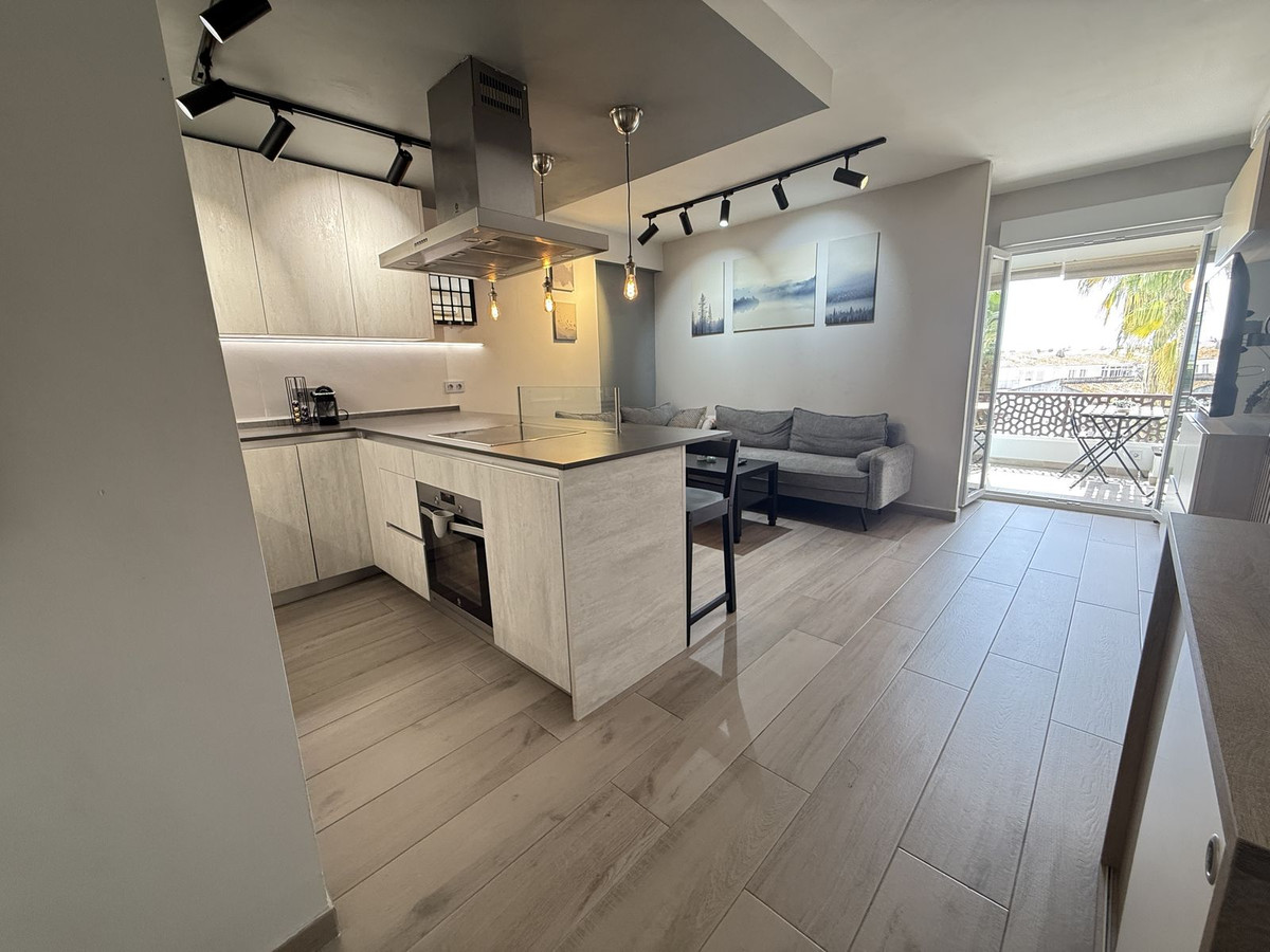 Appartement te koop in Marbella | 2 slaapkamers H5012227