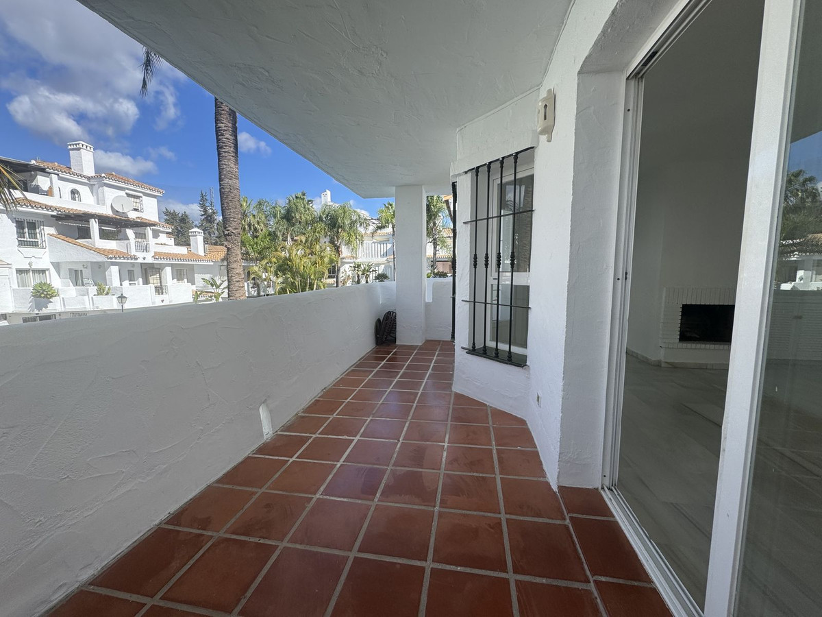 Tussenverdieping Appartement in Marbella-3