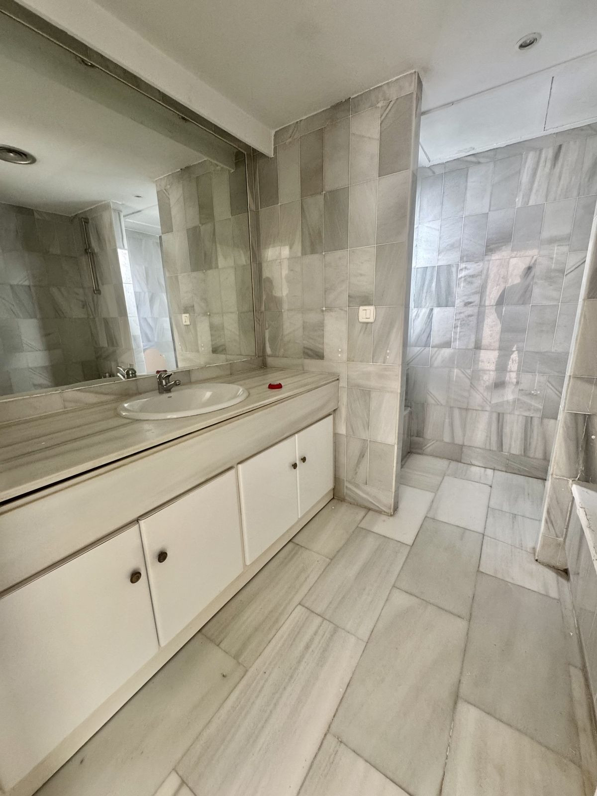 Tussenverdieping Appartement in Marbella-6
