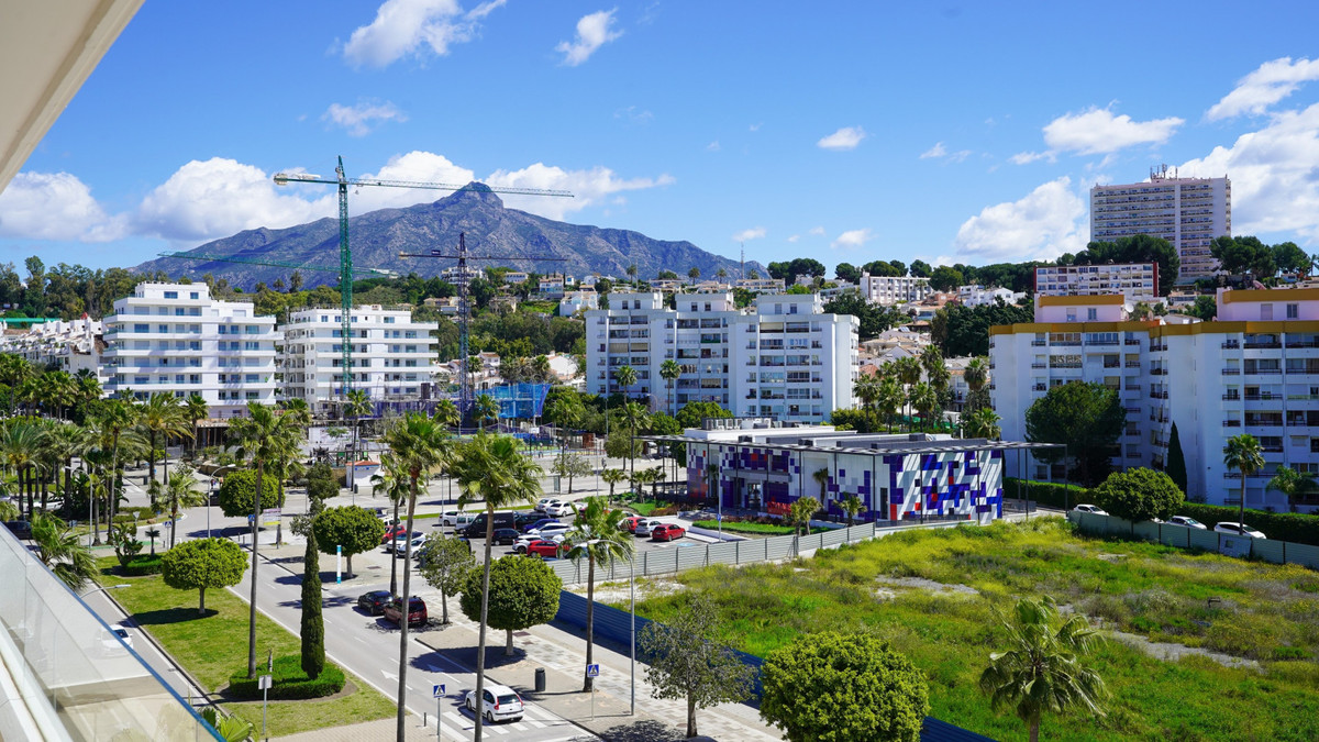 Appartement te koop in Marbella | 4 slaapkamers H5018023