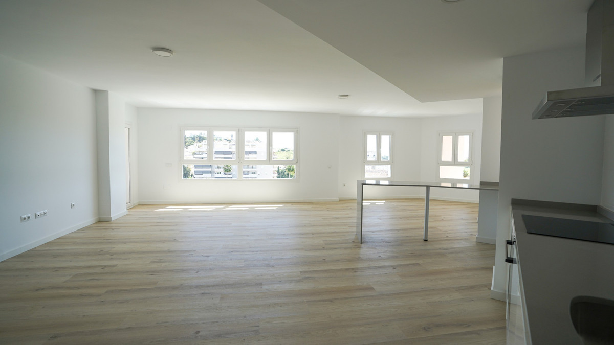 Appartement te koop in Marbella | 4 slaapkamers H5018023